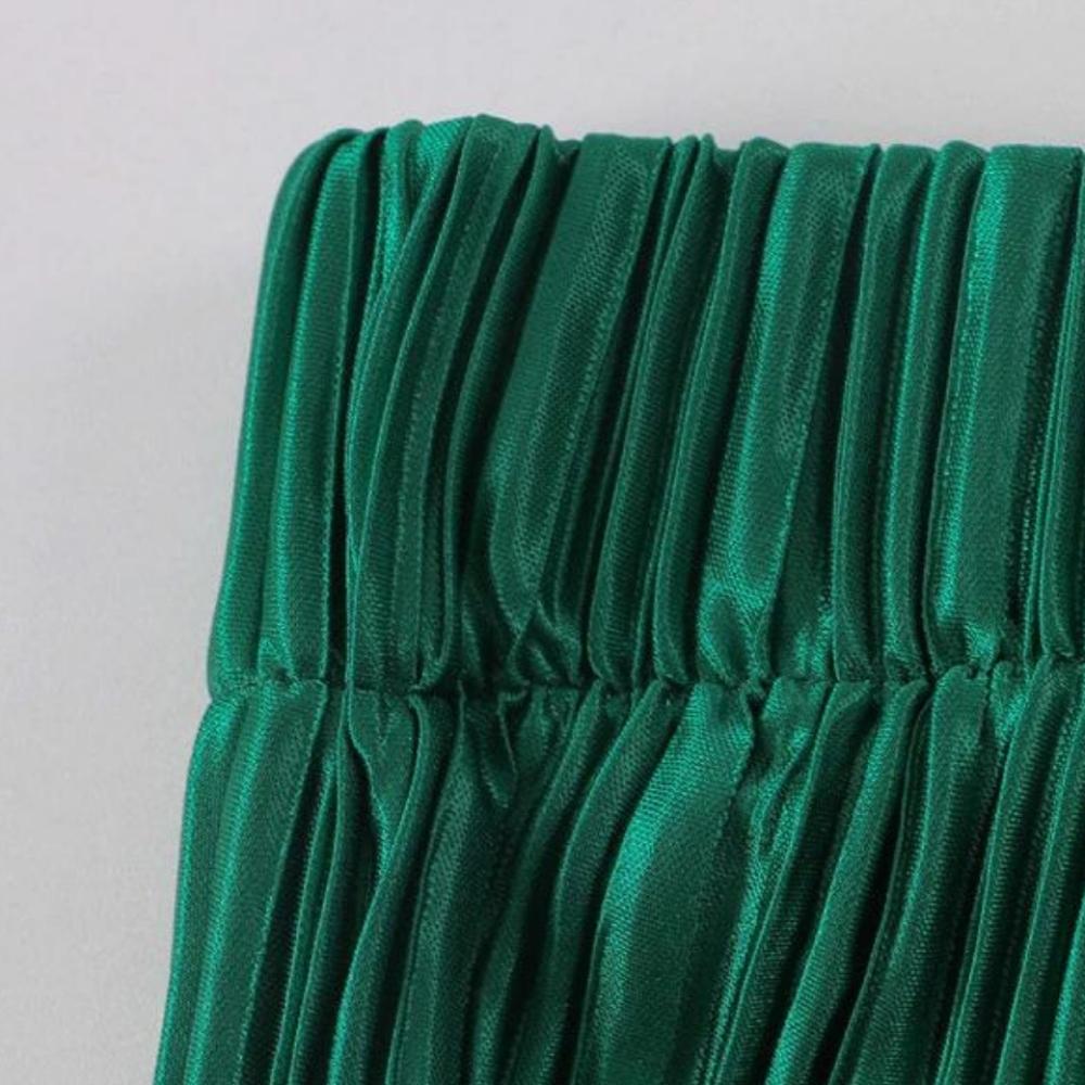 Fia Matching Two Piece Set - Green, close-up elasticated waistband detail - Be Juliet