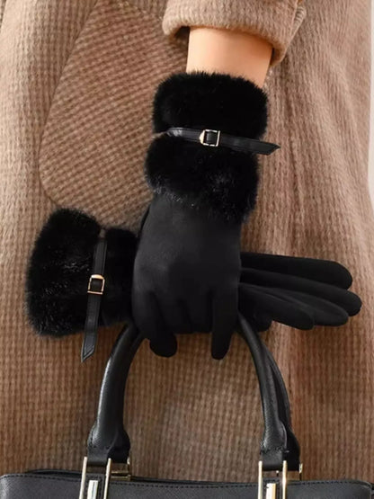 Chloé Faux Fur Cuff Gloves - Be Juliet