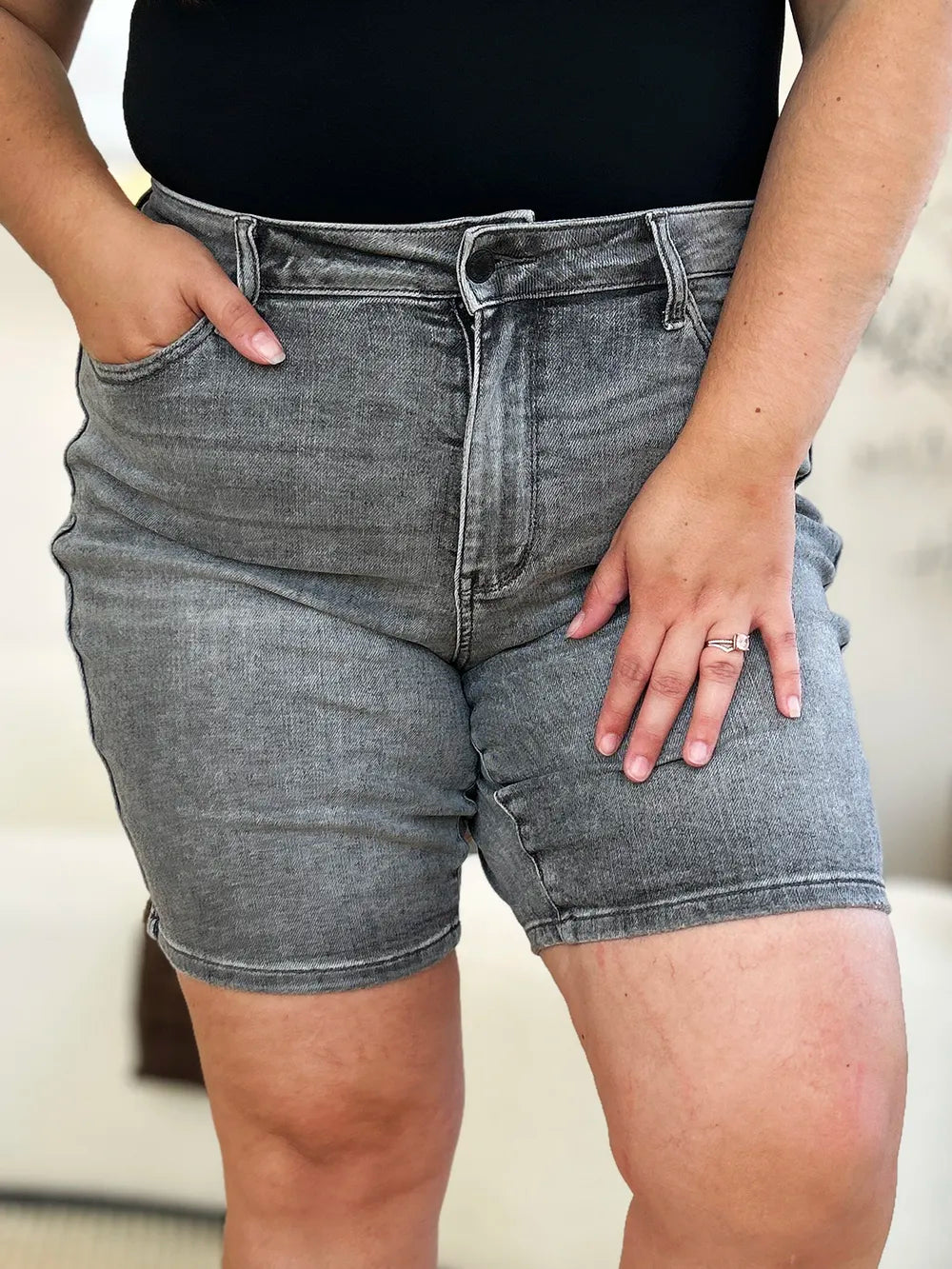 The Noelle Denim Cutoff Shorts - GREY, front close-up on model - Be Juliet