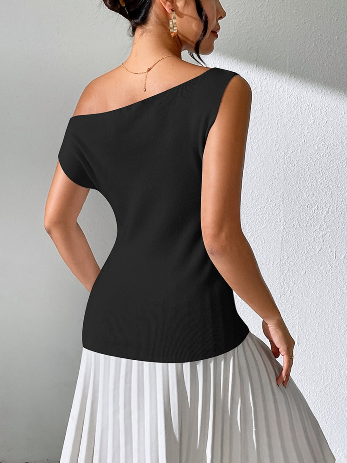 Leah Single Shoulder Knit Top - Be Juliet