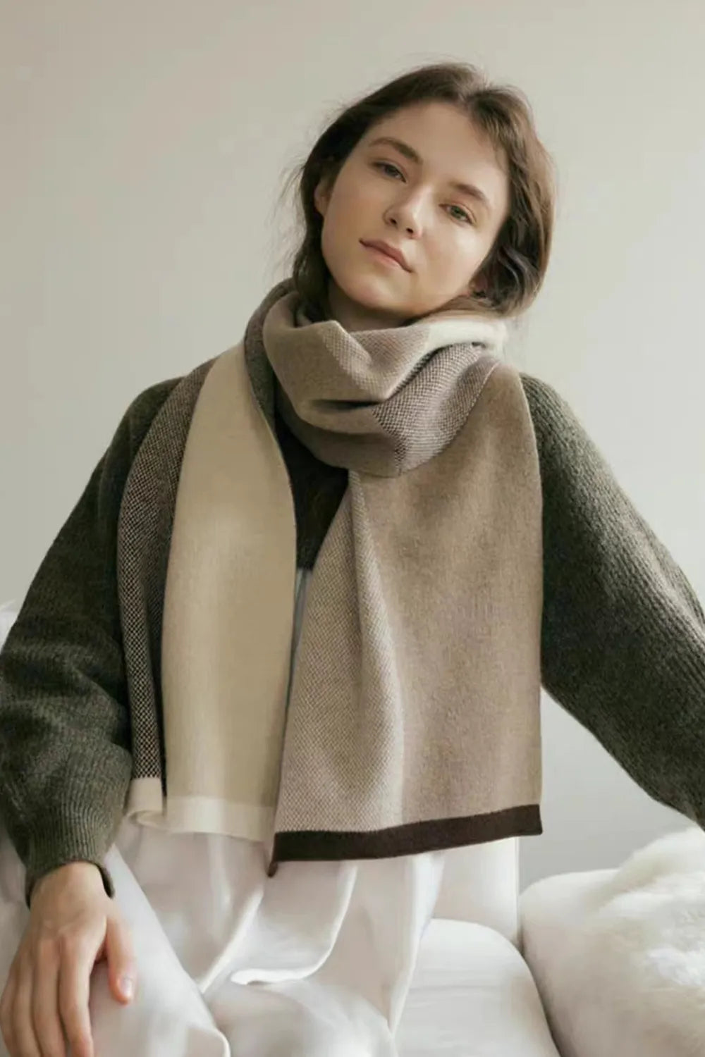 Thermal Contrast Acrylic Scarf - Be Juliet