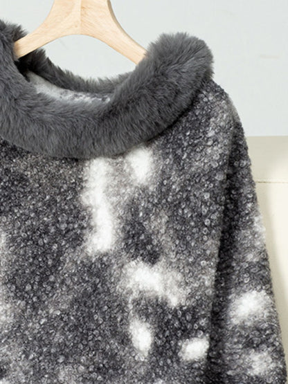 Furry Contrast Three-Quarter Poncho - Be Juliet