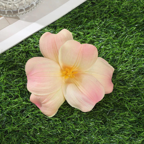 Away Hawaiian Flower Hair Clip - 4854C, front view on model - Be Juliet