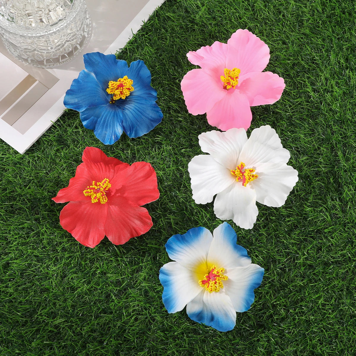 Away Hawaiian Flower Hair Clip - 4537C, back view on model - Be Juliet