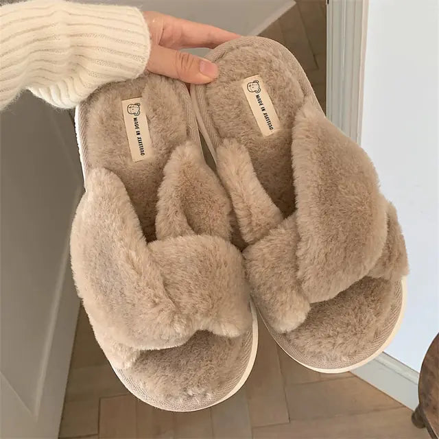 Heart Love Fluffy Fur Slippers - Auburn, size 7-8 product shot - Be Juliet