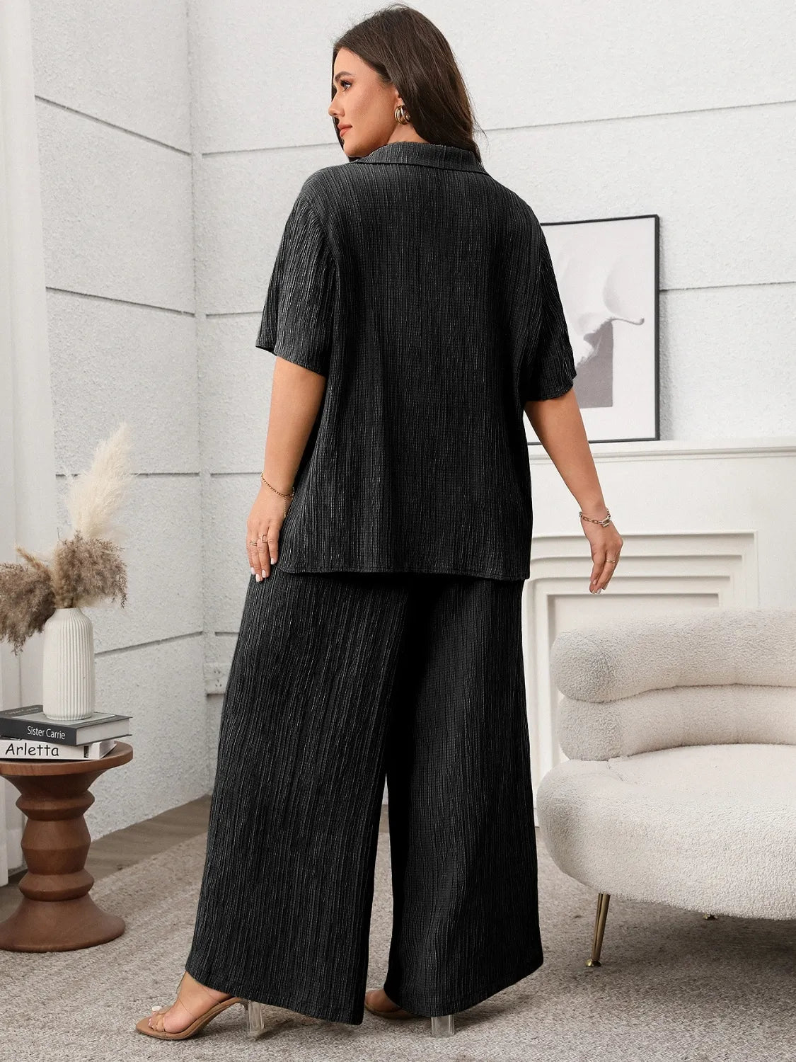 Tie Front Short Sleeve Top & Pants Set – Plus Size - Black, close-up detail - Be Juliet