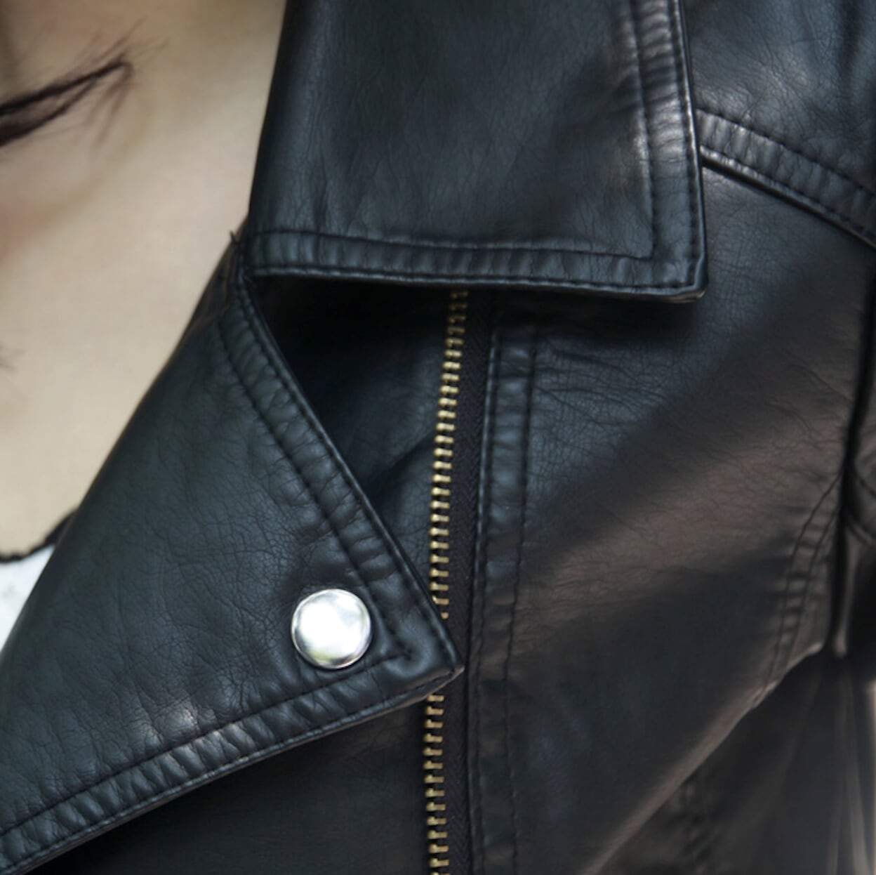 Womens Cropped Vegan Leather Jacket - Black, close-up detail - Be Juliet