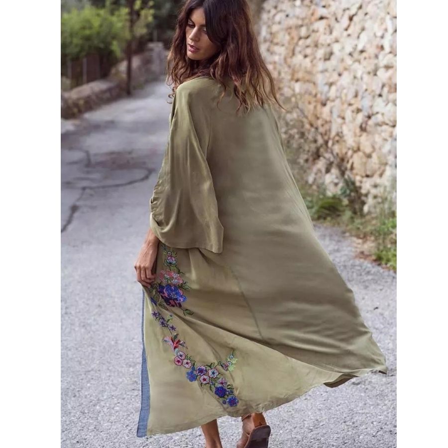 Long Kimono Duster - Green, front view on model - Be Juliet