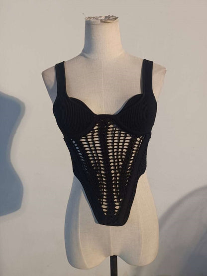Alondra Knitted Top - black, 3/4 view on model - Be Juliet